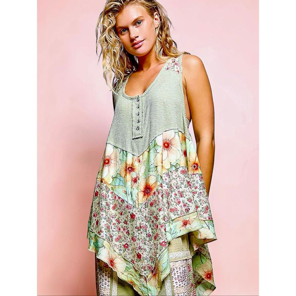 POL Powder Olive Green Floral Patchwork Ribbed Tank Tunic Boho Medium NEW